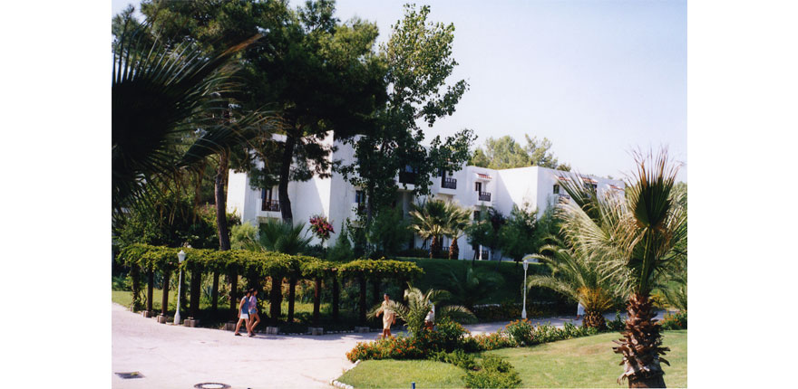 Palmariva Fransız Tatil Köyü
