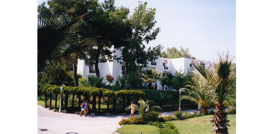 Palmariva Fransız Tatil Köyü